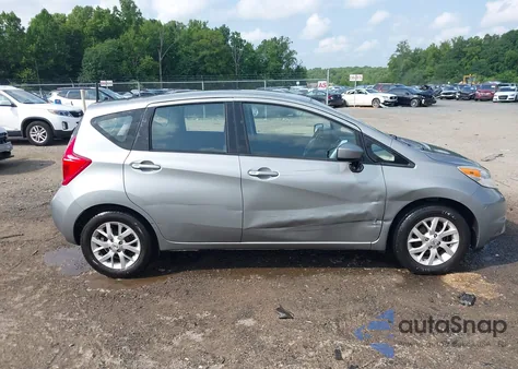 2015 Nissan Versa Note Sv z USA, uszkodzony, nr VIN 3N1CE2CP4FL414108